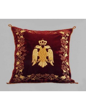 Bishops Throne pillow 0551026